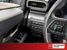 2024 Toyota Tacoma ONE OWNER, NEAR NEW TIRES, NEAR NEW BRAKES... - Photo 17