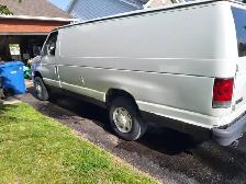 2011 Ford E-250 econo line heavy duty extended van - Photo 4