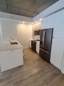 Executive Luxury 2BR - South Park St - Unit 302 - Heat/Water - Photo 4