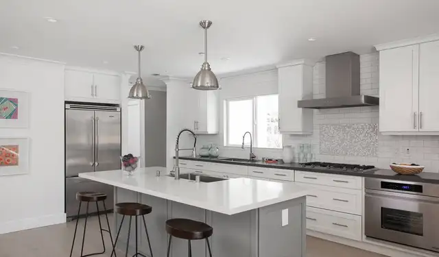 100%Maple Cabinet 50% OFF Granite/Quartz Countertop From $45/SF