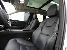 2023 VOLVO XC60 RECHARGE T8 CORE BRIGHT THEME eAWD PHEV - Photo 17