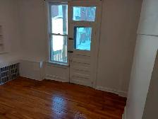 1 Bedroom Sandy Hill Apartment for Rent (508 Besserer St) - Photo 4