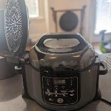 Ninja Foodi Multi-Cooker - Like New - Photo 4