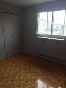 Contrecoeur, 4 1\2 à louer 1er juillet 850$ 514-924-7063 - Photo 6