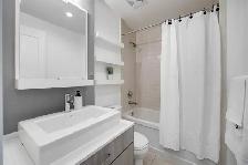 2 Bedrm Condo at Yonge and 16th Ave Richmond Hill - Photo 30