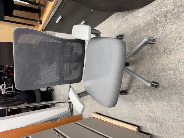 Haworth Zody chairs in silver color $299.99 each / in new condit