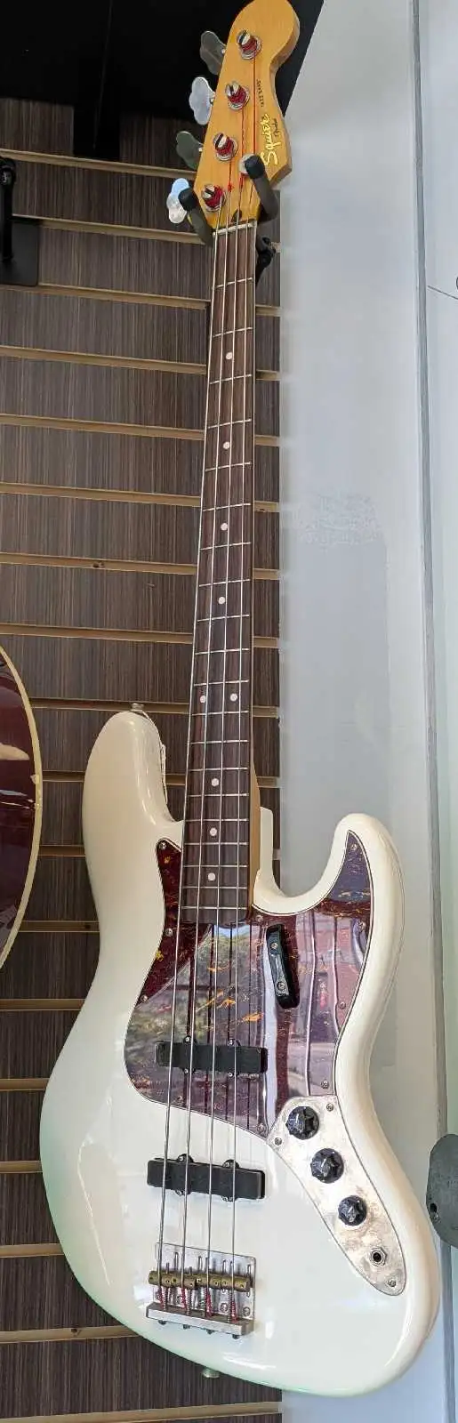 Fender Squire Jazz Bass
