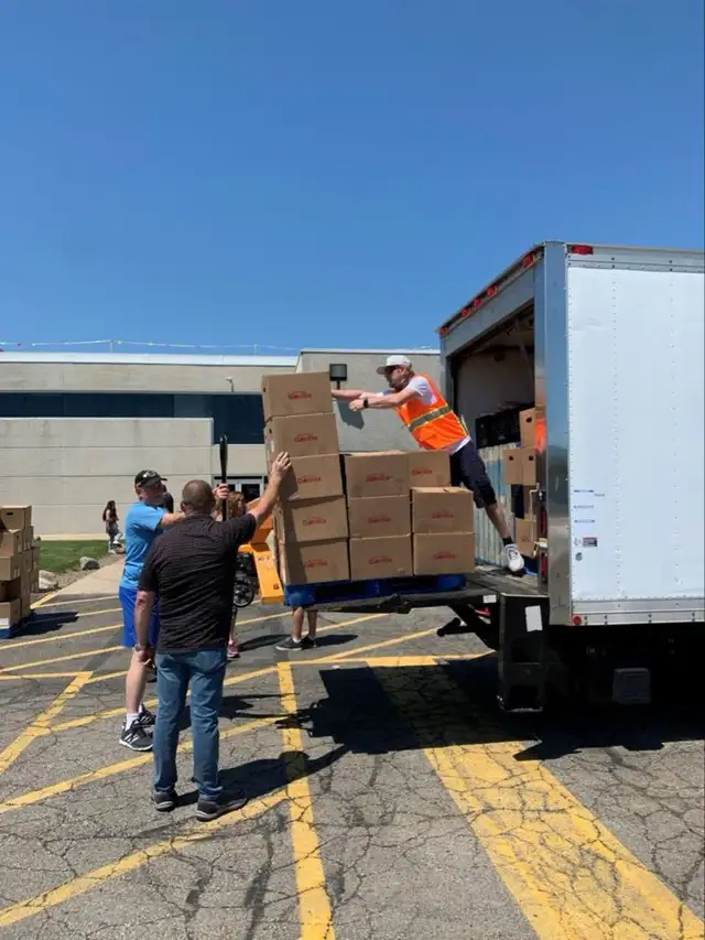 Smooth Movers & Junk Removers