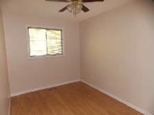 3 Bedrm House Upper for Rent in Barrie South West - Photo 9