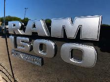 2022 Ram 1500 Classic SLT Quad V6 | Black Appearance | Alpine | - Photo 33