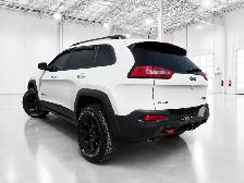 2017 Jeep Cherokee L Plus V6 | Tow Pkg | AS IS | 4X4 - Photo 4