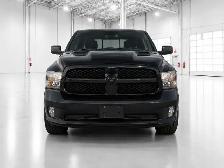 2023 Ram 1500 Classic Night Edition Quad V8 | Sub Zero Pkg | 4X4 - Photo 6