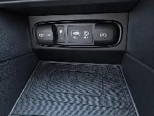 2019 Hyundai Santa Fe 2.0T Ultimate | Vented Leather | Panoroof - Photo 18