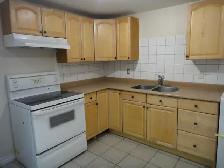Furnished room to share or private at Poplar Road only for Girls - Photo 5