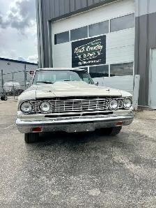 1964 Ford Fairlane - Photo 12