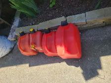 Assorted Gasoline Fuel Cans - Photo 2