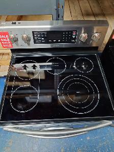 Samsung '30' Stainless Steel Freestanding Electric Range on Sale - Photo 4