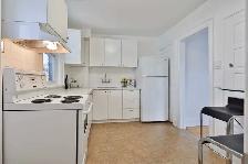 Bright 1 Bedroom Main floor w/ Parking!  - Eglinton &Caledonia - Photo 3