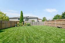 3 Bed 1 Bath Upper Level Home with Garage and Private Backyard - Photo 10