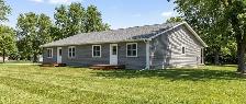Duplex Rental - Photo 3