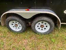 Black Enclosed Haulmark Trailer - Photo 9