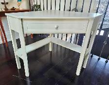 White Painted Wood Corner Desk (w Single Drawer & Lower Shelf)