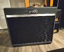 Fender Bassbreaker 1w~45W 2-Channel 45-Watt 2x12' Guitar Combo