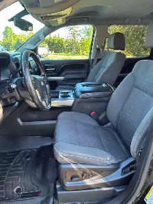 2017 Chevy Silverado 1500 LT 4X4 - Photo 6