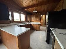Rustic Cabin Living on a Beautiful Acreage – Minutes from Sylvan - Photo 2