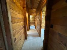 Rustic Cabin Living on a Beautiful Acreage – Minutes from Sylvan - Photo 10