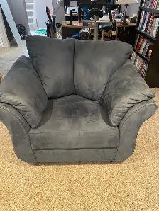 chair, like new condition