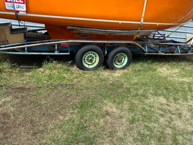 Flat Deck 20ft Trailer with Sailboat 25ft