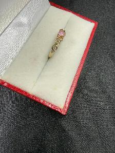 Women's 10K Gold Ring with Pink Topaz~Size 8 - Photo 2