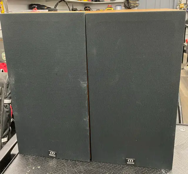 Monitor Audio R252 Speaker Pair
