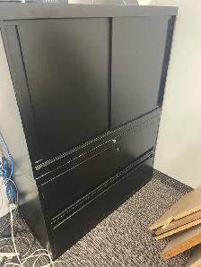 Office Furniture Liquidation - Photo 6