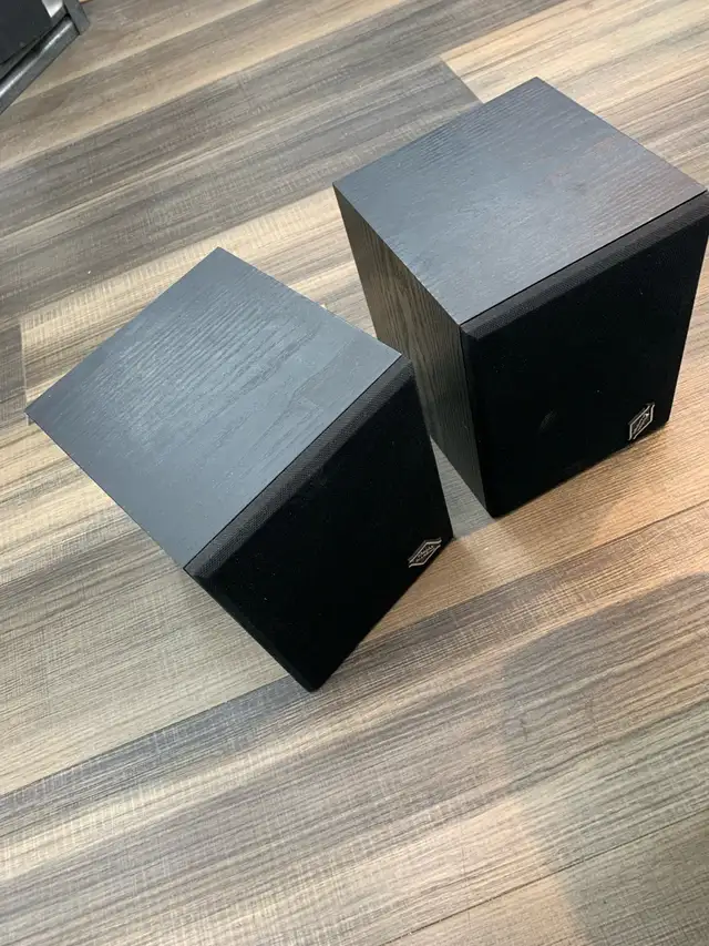 Wharfedale Diamond Speaker