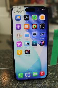 iPhone 16 Plus - Photo 2