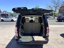 2010 Land Rover LR4 HSE 5.0L V8 AWD - Photo 11