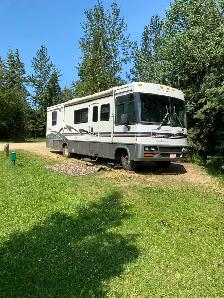 MOTOR HOME WINNEBAGO