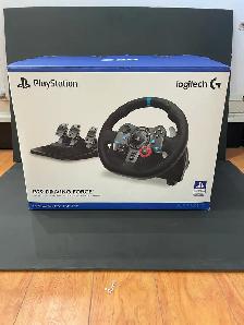 LOGITECH G29 DRIVING FORCE RACING WHEEL & PEDAL