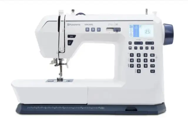 SEWING MACHINE AND SERGER FLOOR MODEL SALE