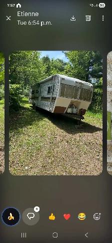 Glendale Deluxe Travel Trailer
