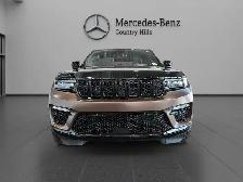 2022 Jeep Grand Cherokee 4X4 Summit No accidents! Highly equippe - Photo 9