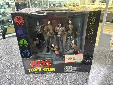 KISS Love Gun Deluxe Edition Boxed