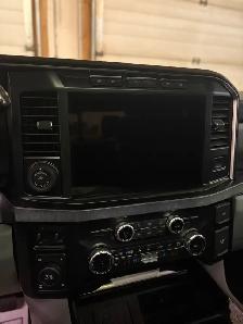 'Titan' 2023 Ford F-350 Limited Super Duty - Photo 5