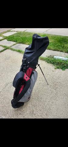 2 sets of Golf clubs - Photo 2