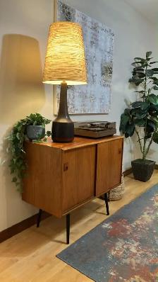 Mid century modern. TEAK TECK. Buffet, crédence, bar, vitrine di
