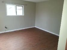 Great 2 Bedroom Home with Garage & Large Yard – Yorkton - Photo 5
