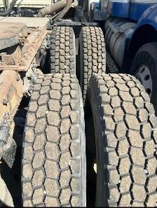 2013 Frightliner Cascadia Day cab DD 13 Manual - Photo 6