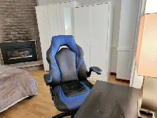 Private room for rent - Photo 2